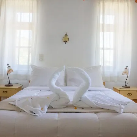 Romeo & Juliette In Paros Apartment